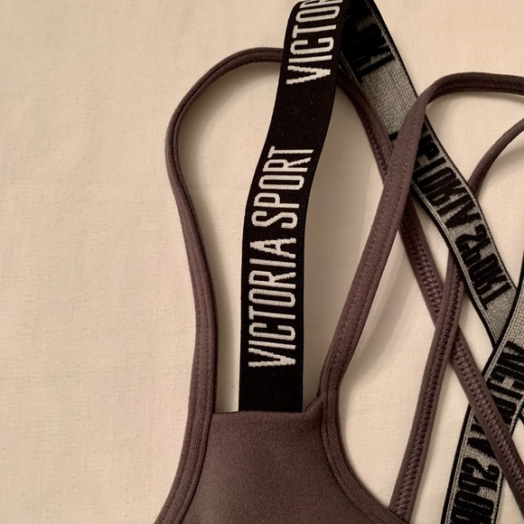 Victoria Secret “Sport”Bra, never worn,size S 
Authentic! With pads. - Picture 5 of 6
